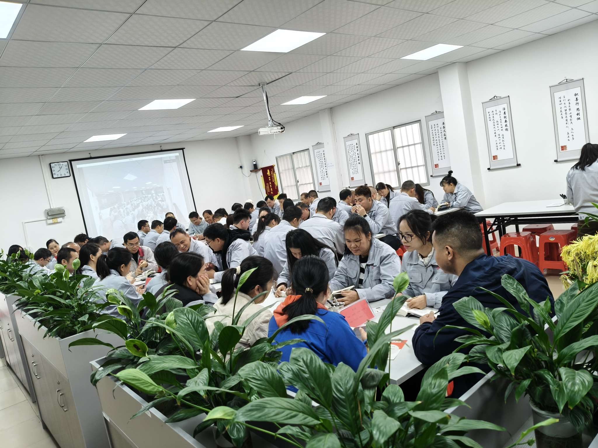 东莞市同进电器科技有限公司图2