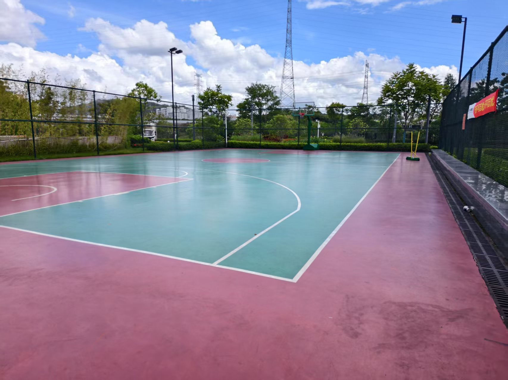 东莞市硕飞金属塑胶制品有限公司图5