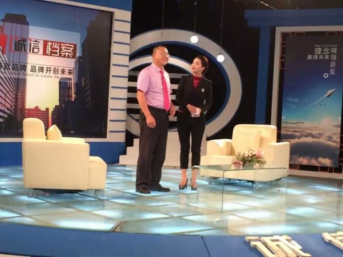 东莞市南月模具压铸有限公司图14