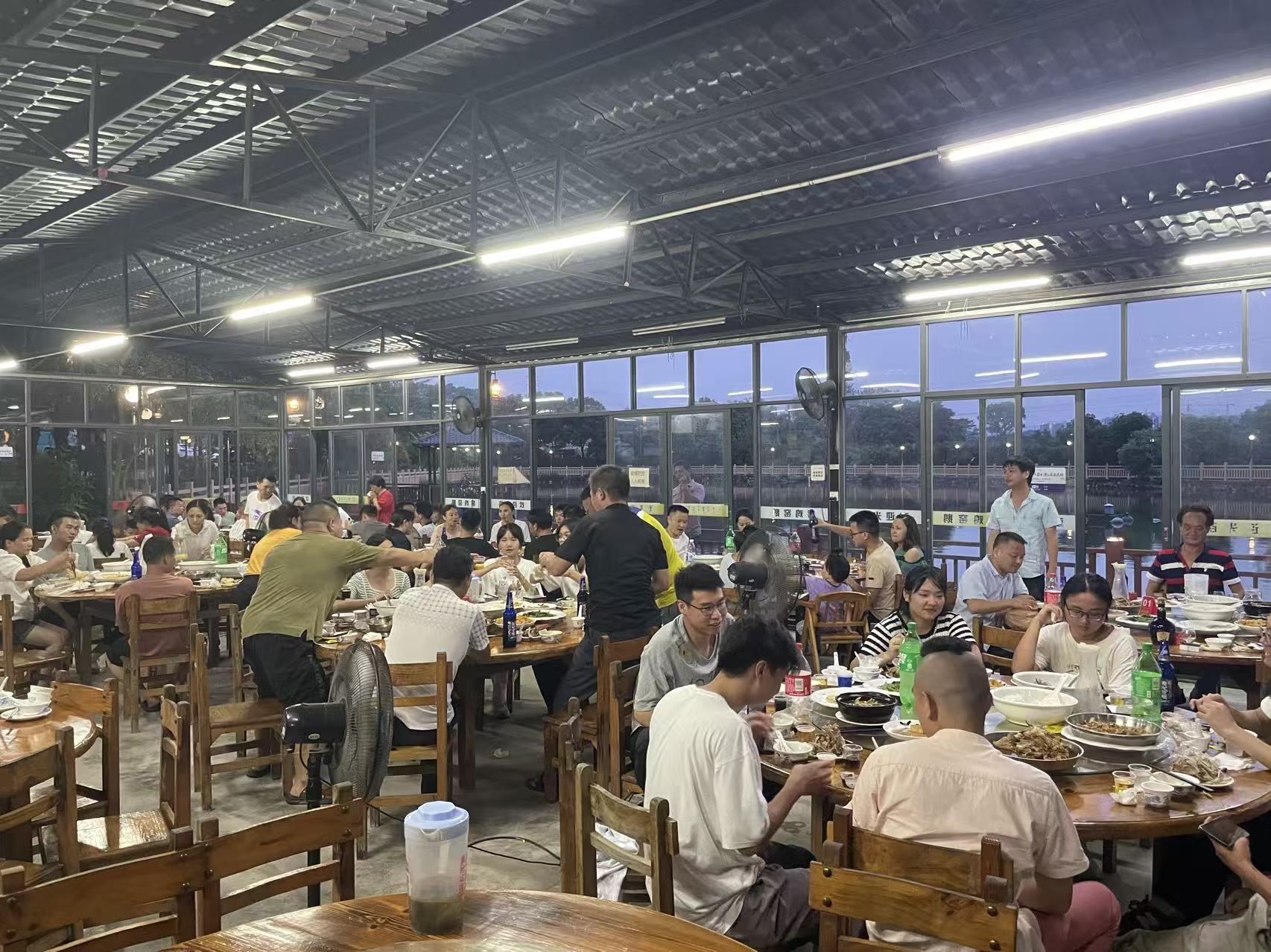 惠州纮昌塑胶五金照明制品有限公司图10