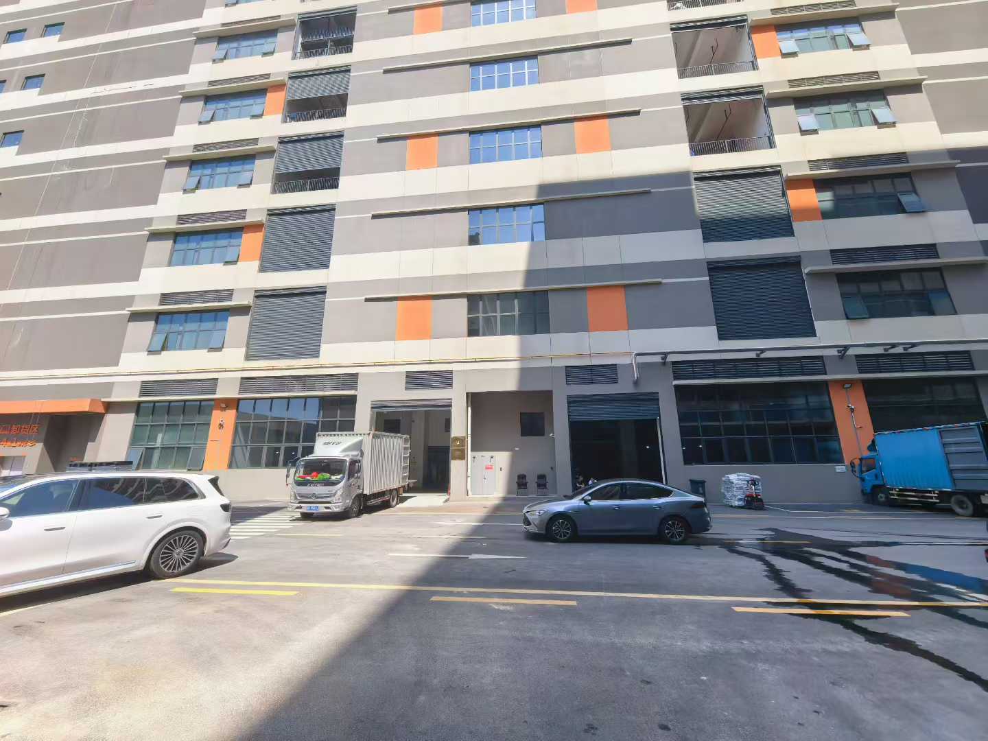 东莞市鑫和辉金属制品有限公司图3