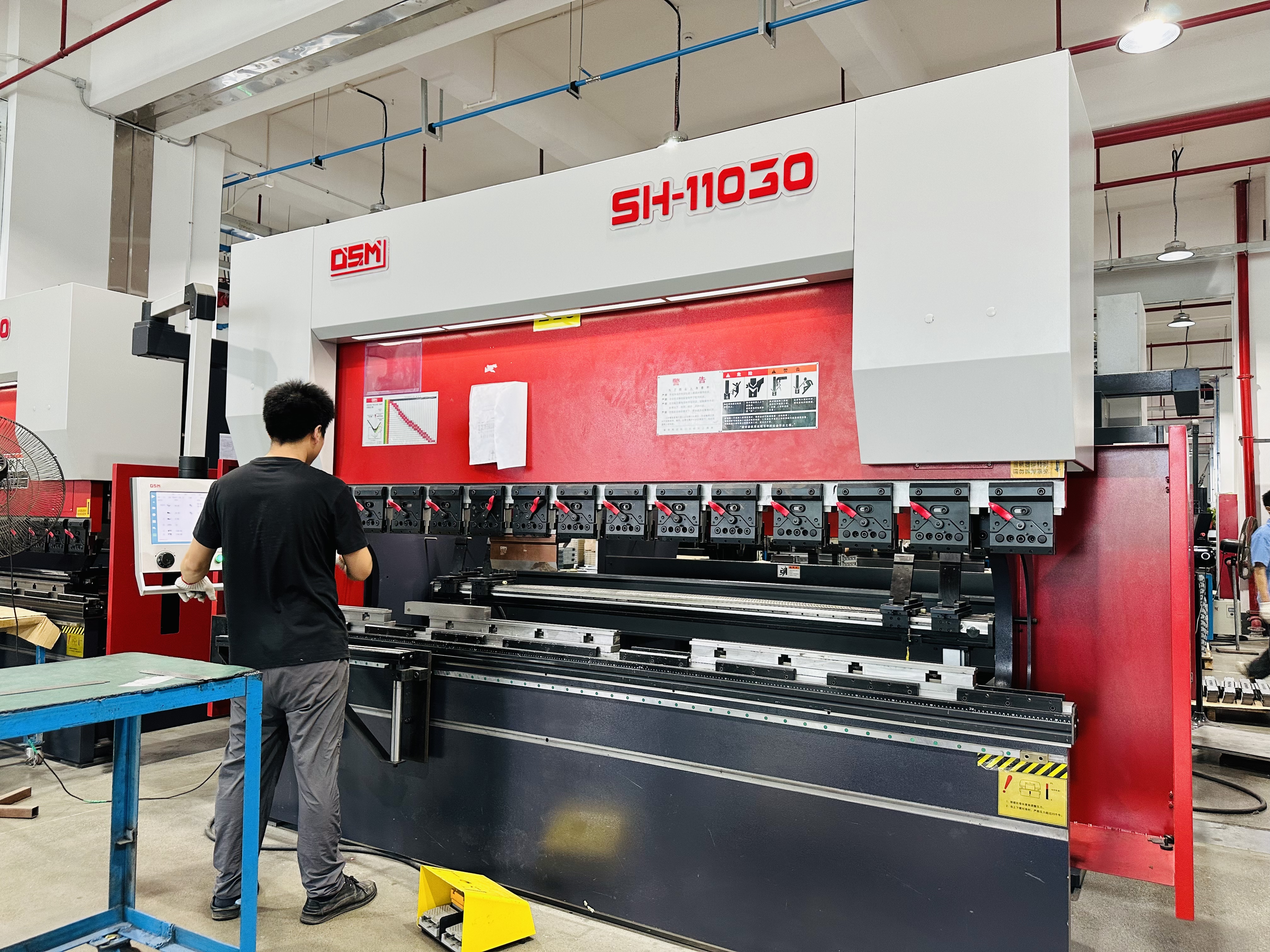 东莞市龙霖智能科技有限公司图4