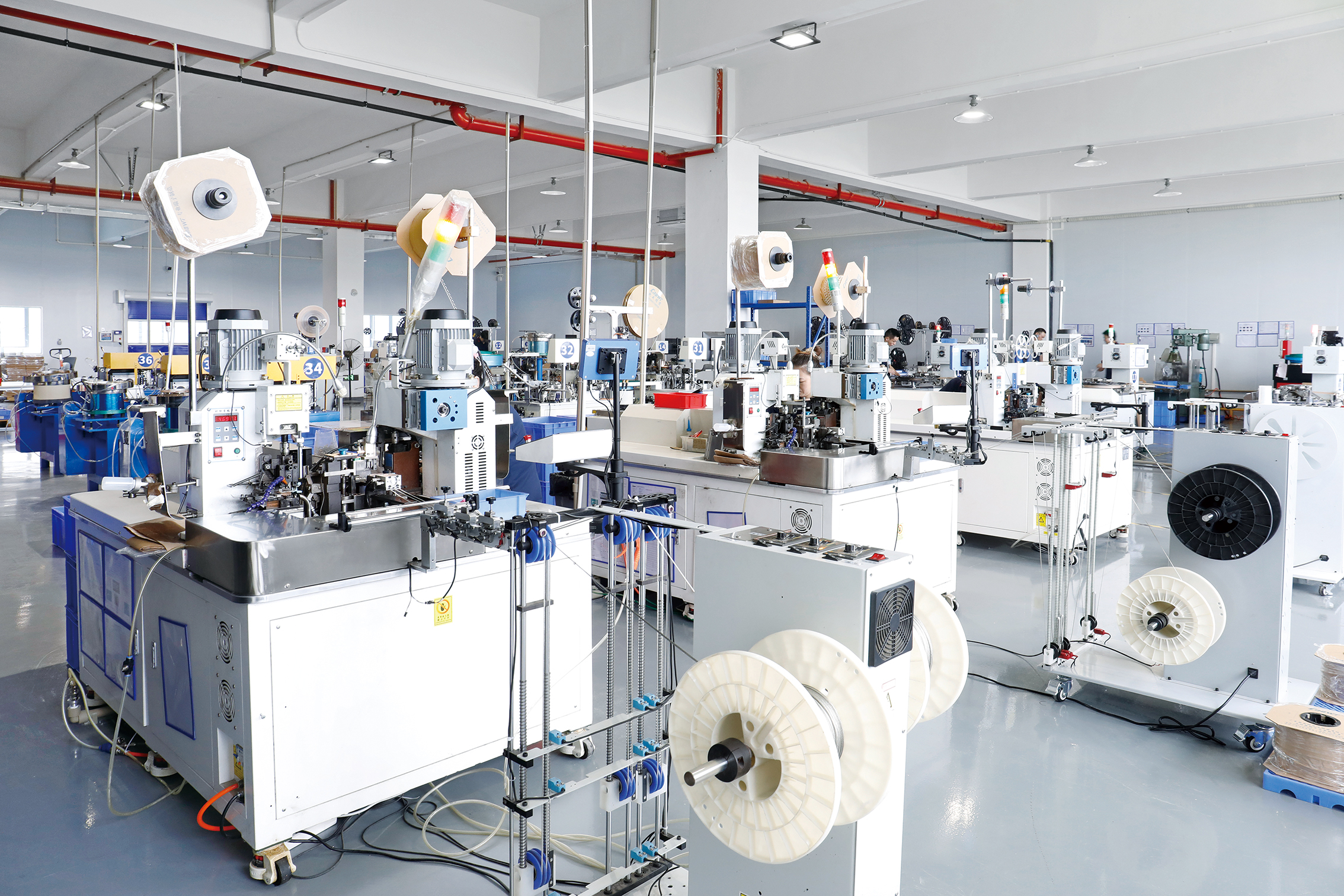 广东乾威精密连接器有限公司图片5