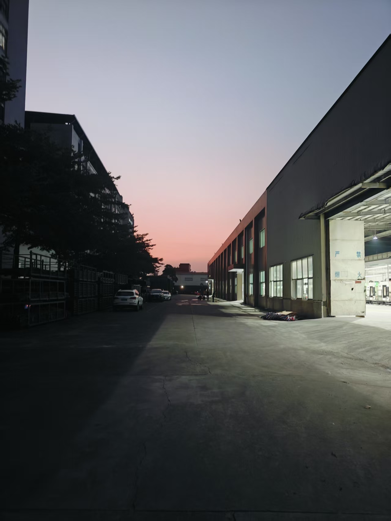 东莞市盛世辰阳精密科技有限公司图2