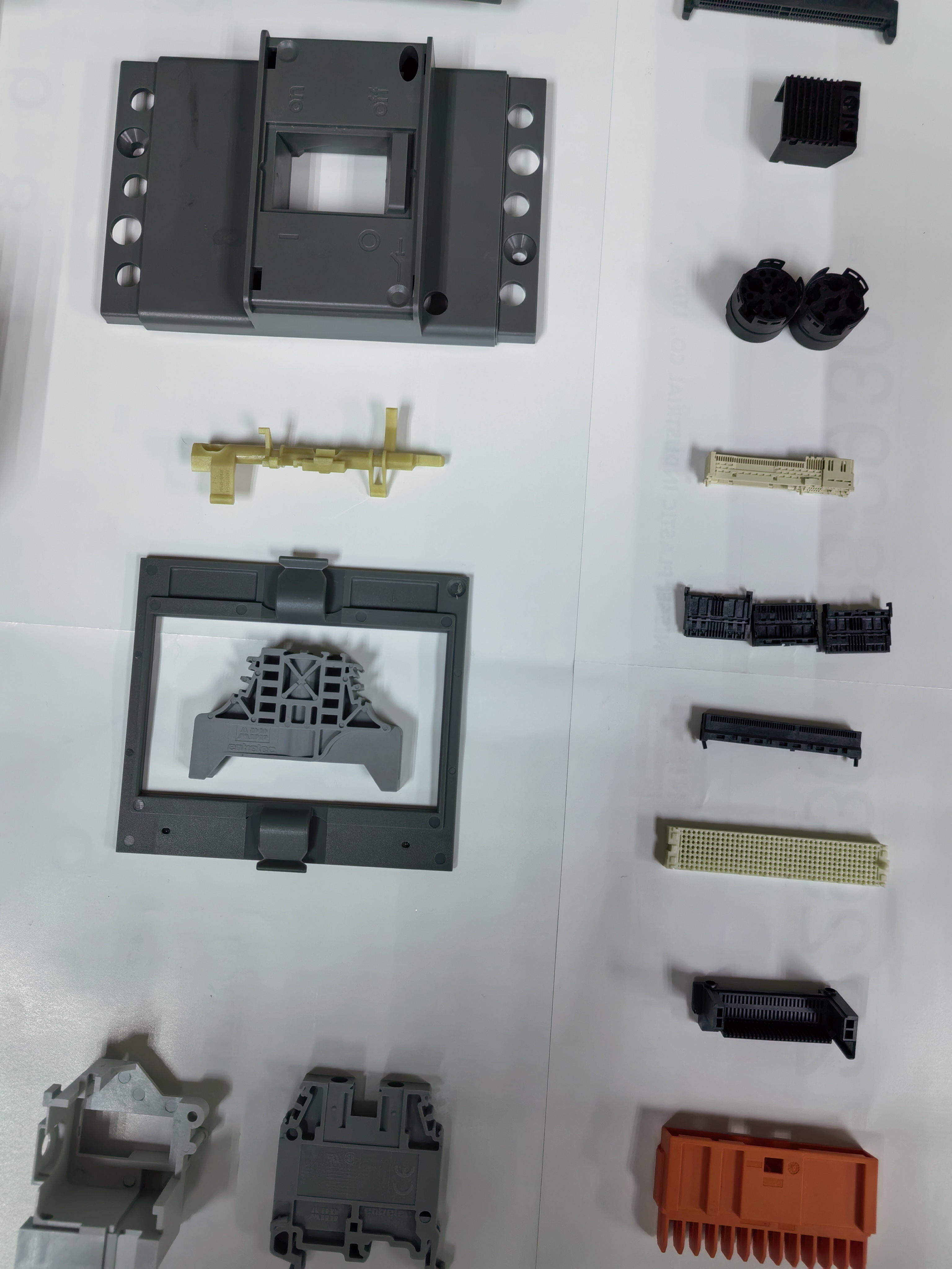 东莞市广联塑胶模具制品有限公司图4