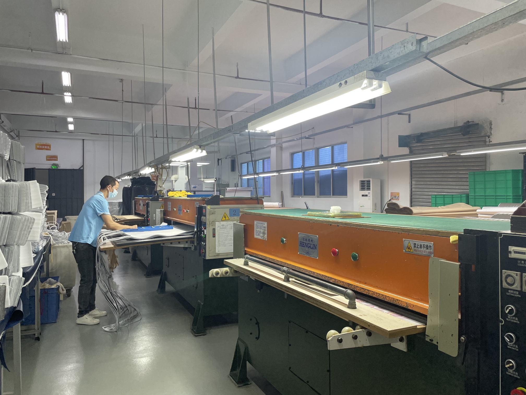 东莞市嘉镁箱包有限公司图6