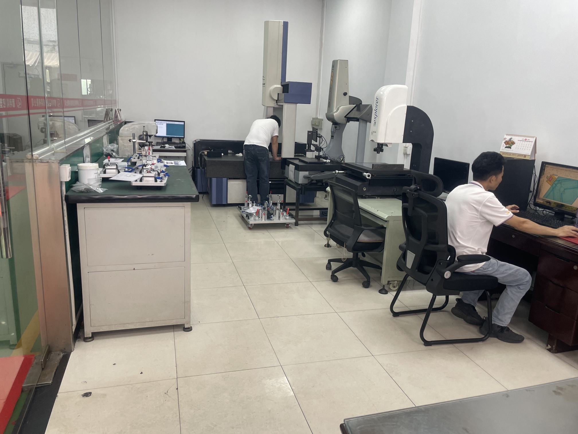 深圳市德利精密塑胶模具有限公司图2