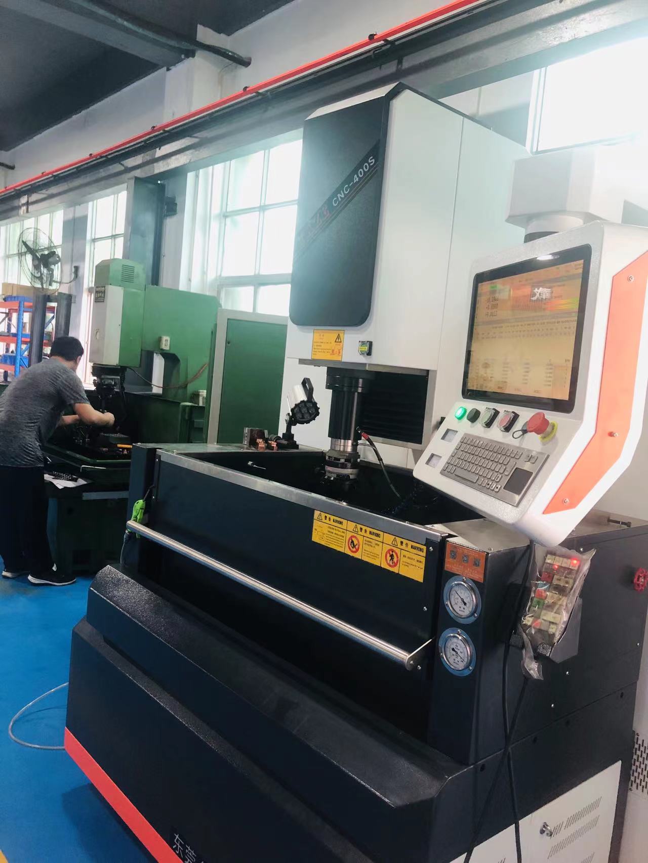 东莞市粤齐悦塑料制品有限公司图3