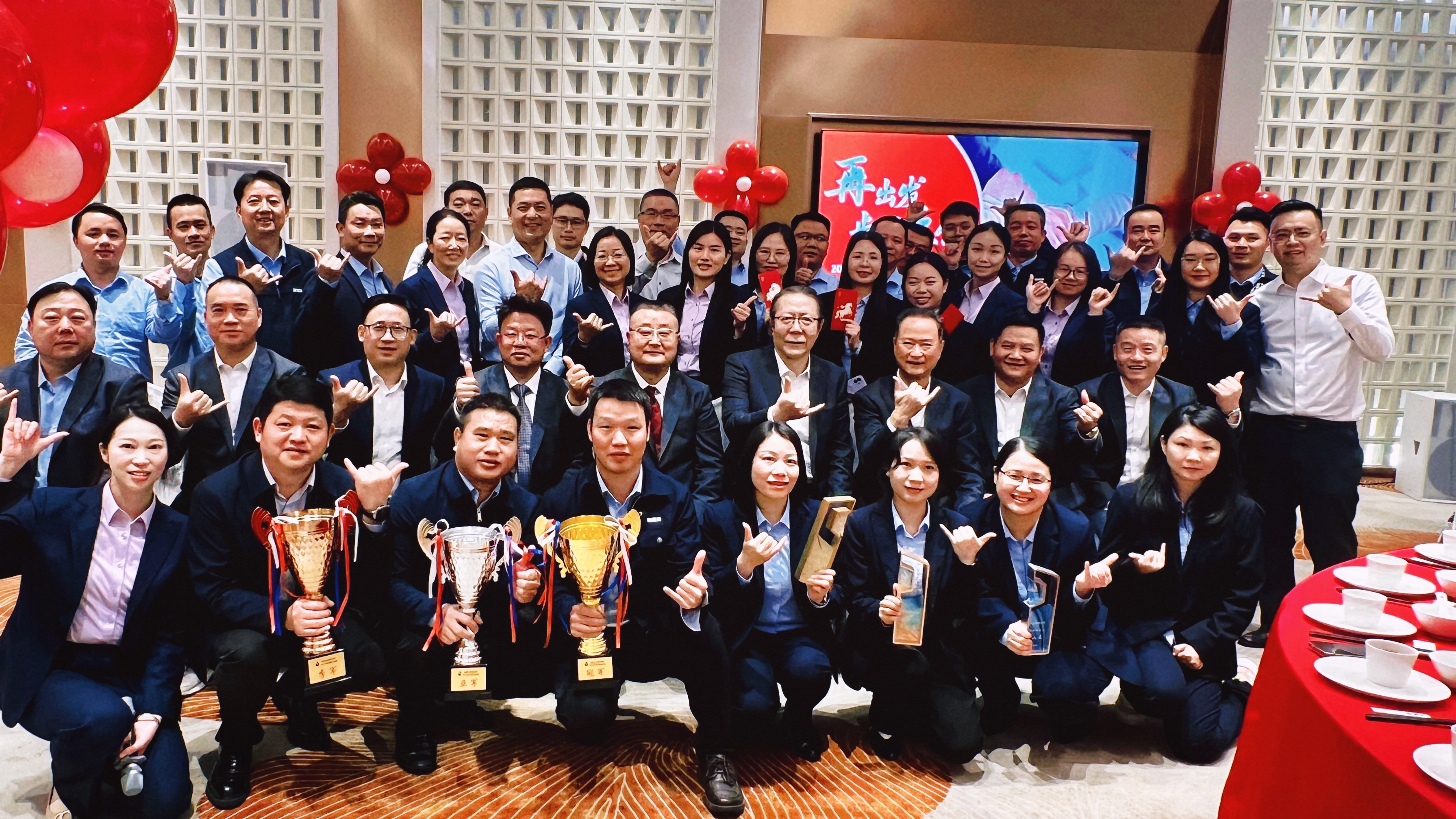 东莞贺桃饮水设备有限公司图6