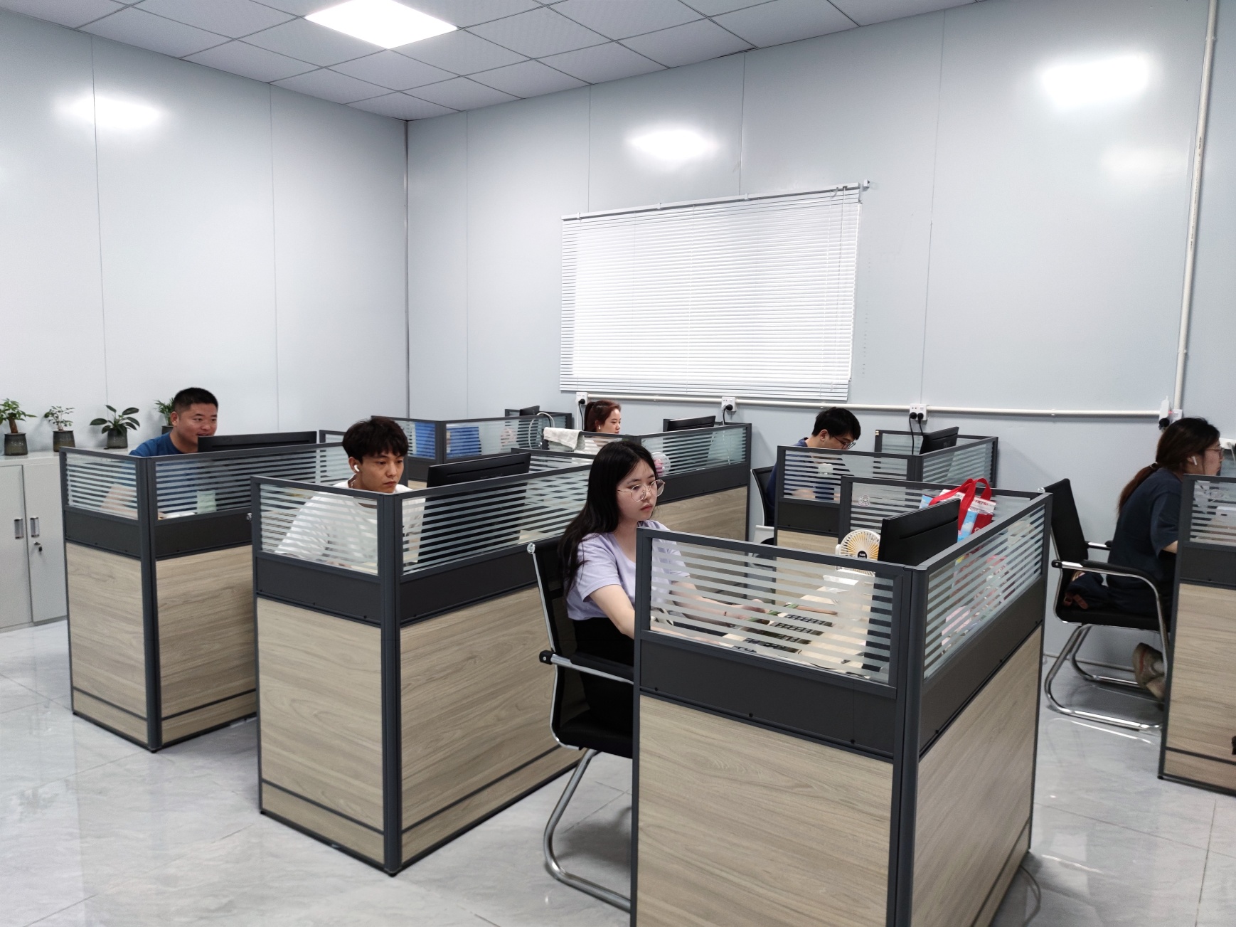 东莞市恒赋塑胶制品有限公司图5