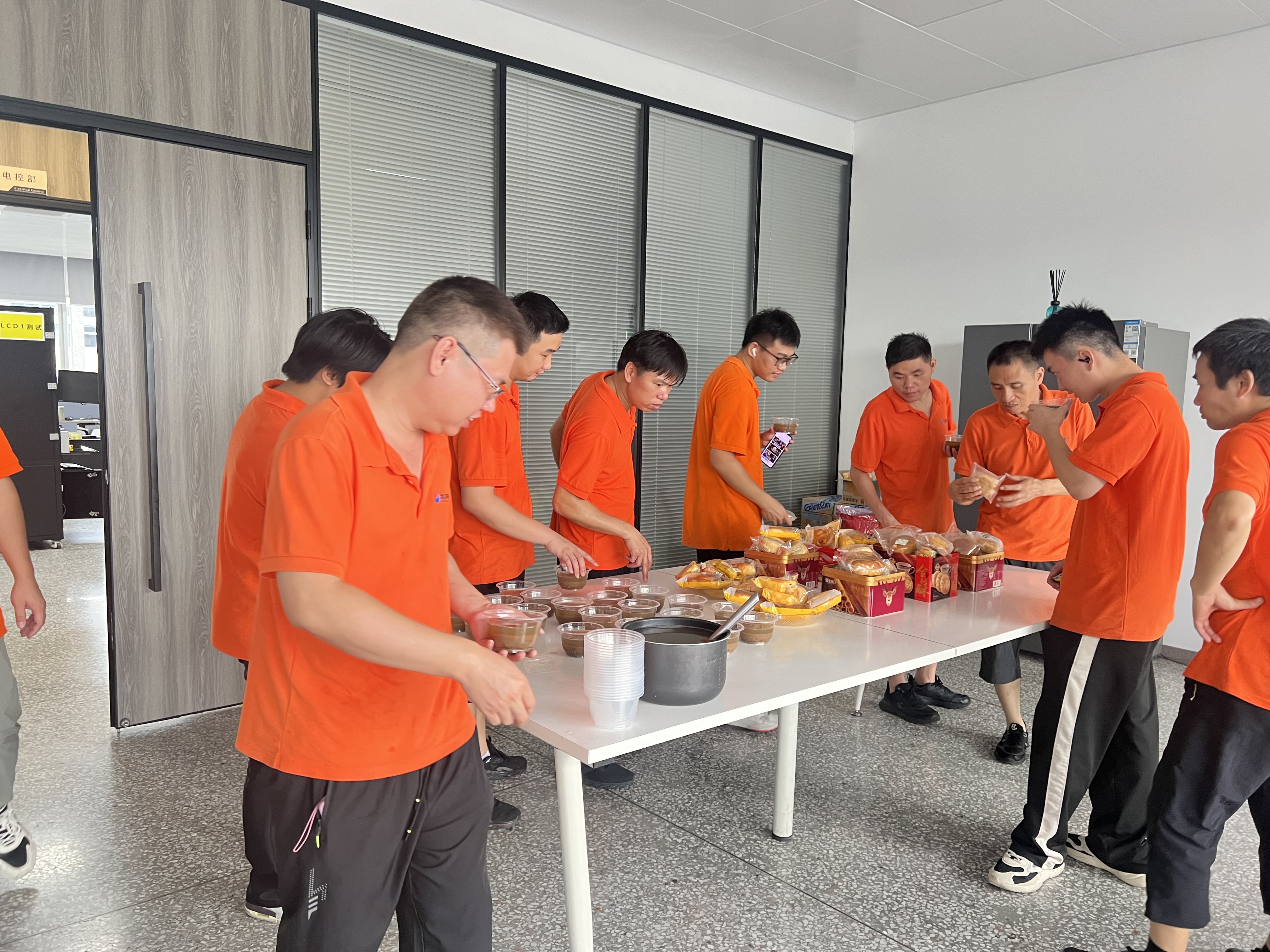 东莞市龙鸿电子设备有限公司图18