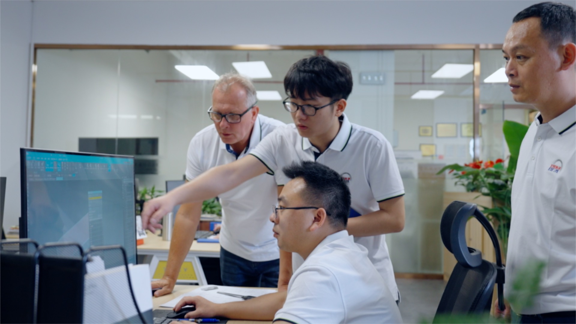 东莞鑫瑞精密机械零件有限公司图9