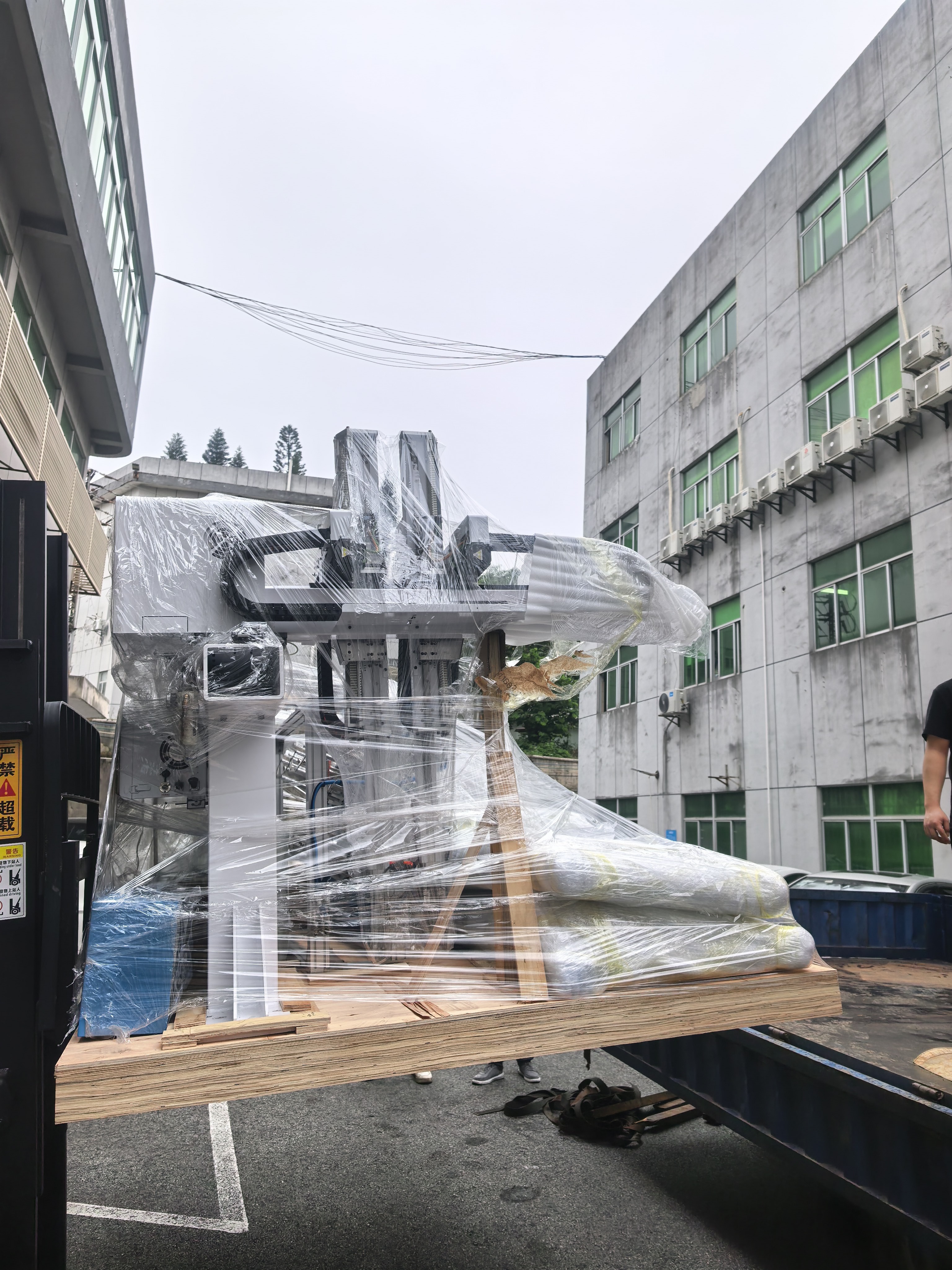 东莞市威斯德摩科技有限公司图7