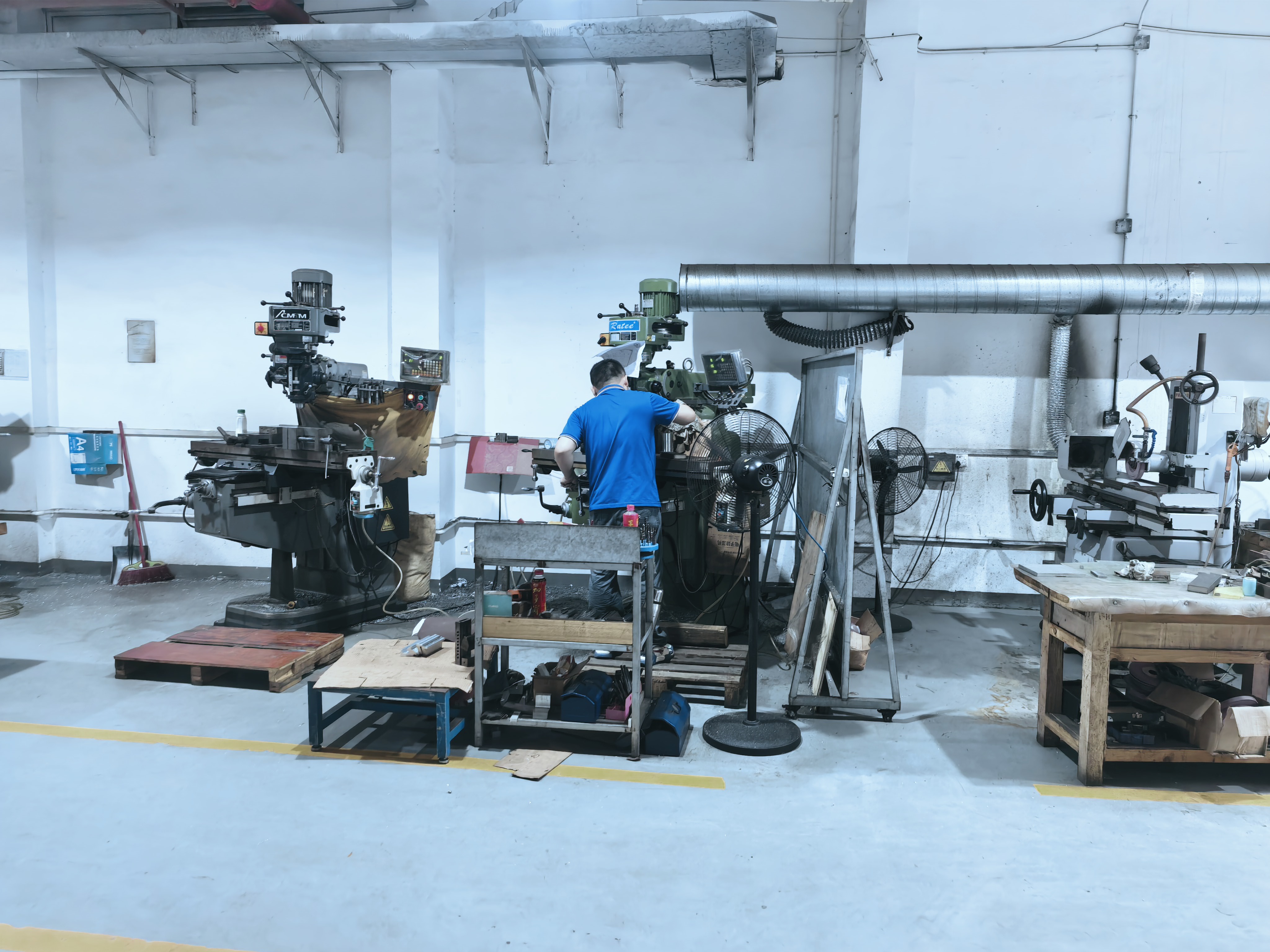 深圳市鑫鸿兴精密机械有限公司图4