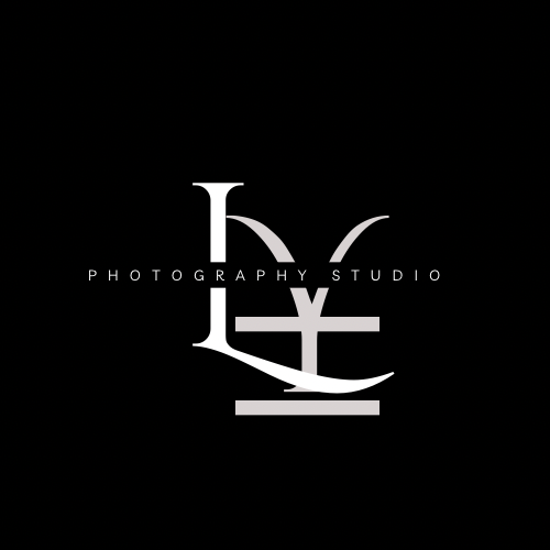 徠雅攝影工作室招聘logo