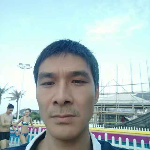 厨房帮工招聘负责人·黄先生头像