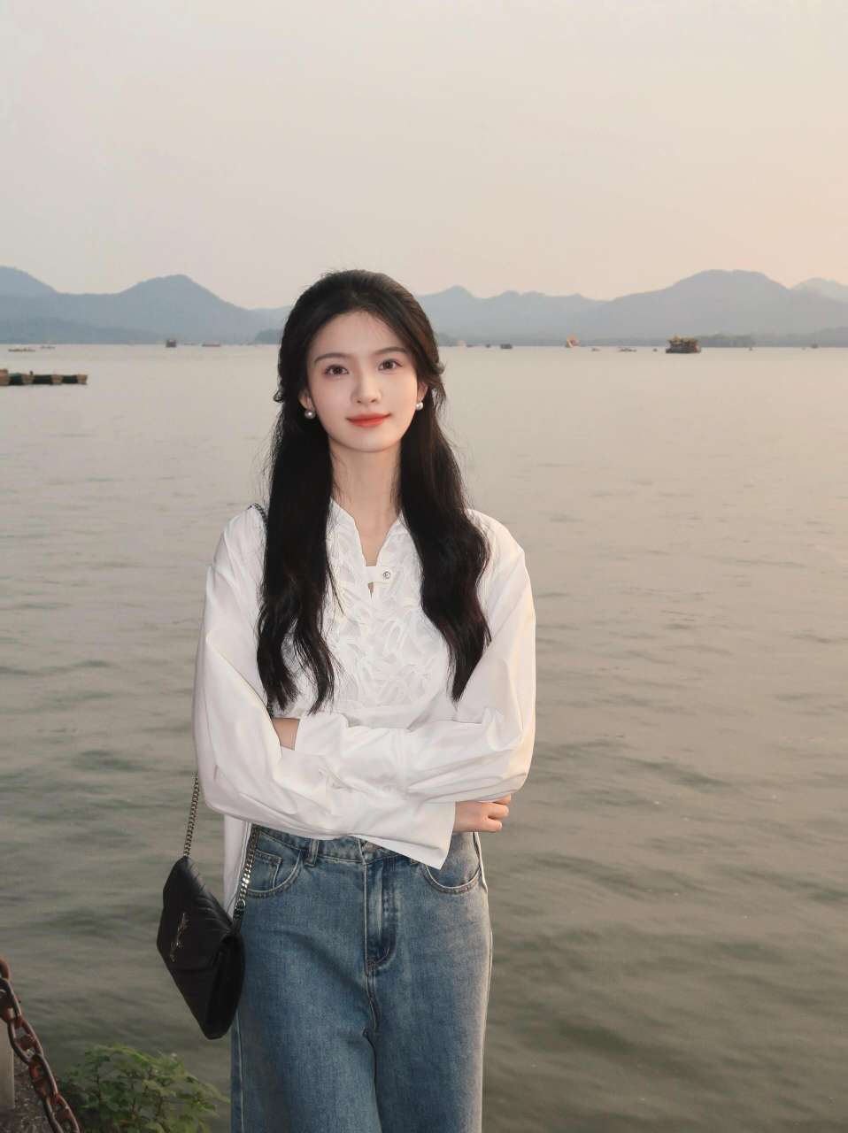 组装工智能手表280/天+独立岗位包吃住+可带手机招聘负责人·人事头像