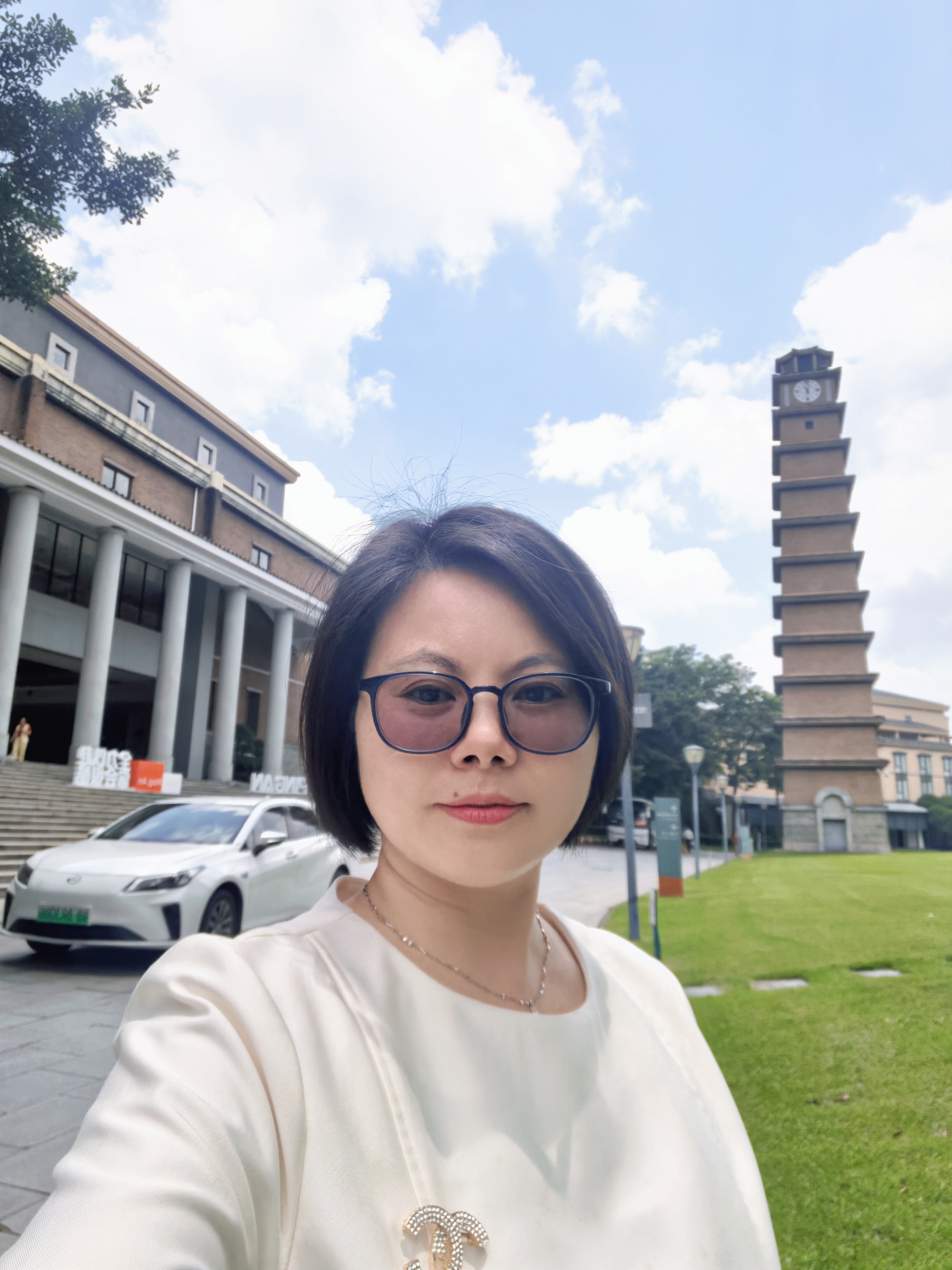 保险代理人招聘负责人·伍小余头像