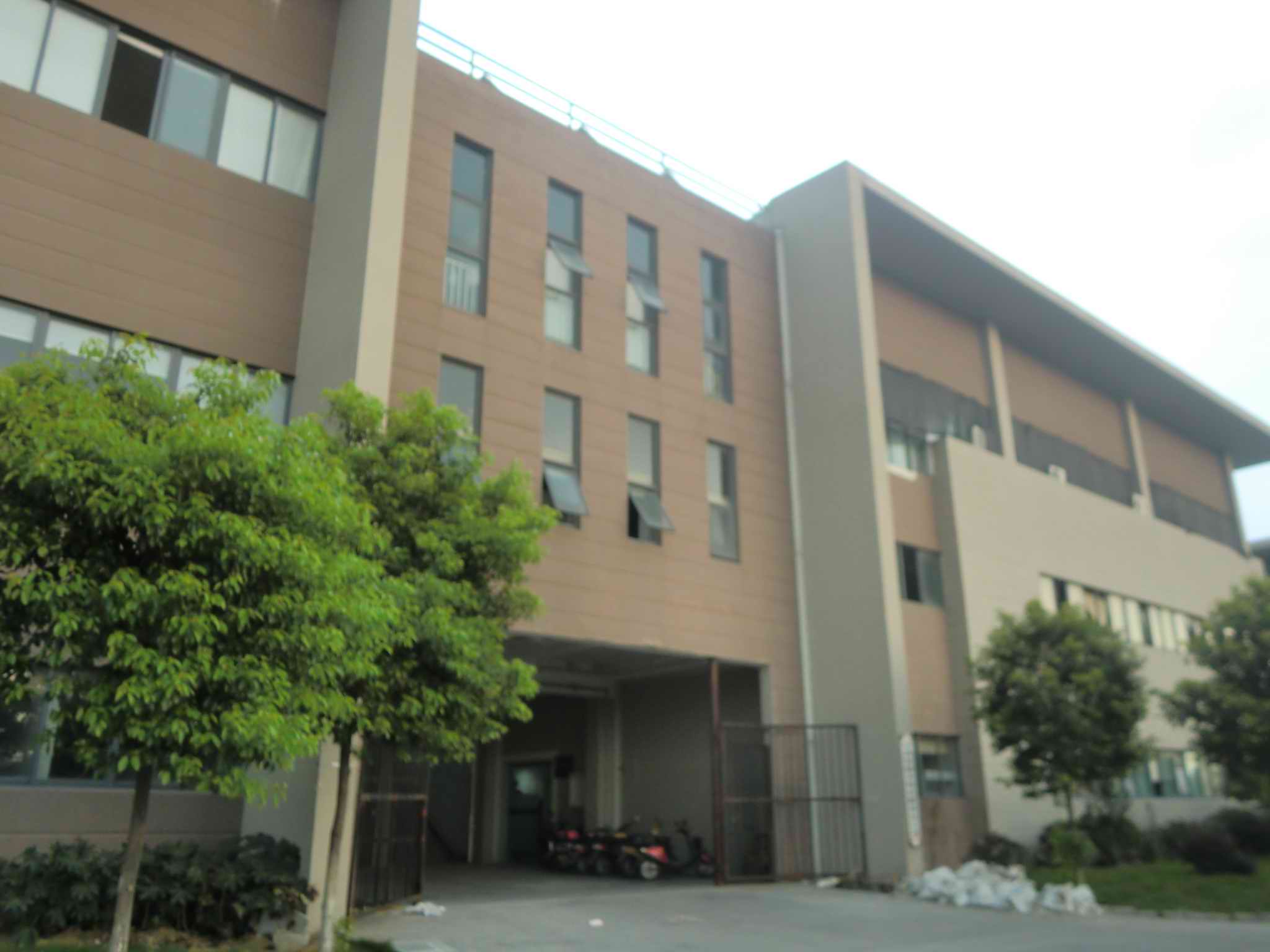 宁波聚阳光电有限公司招聘logo